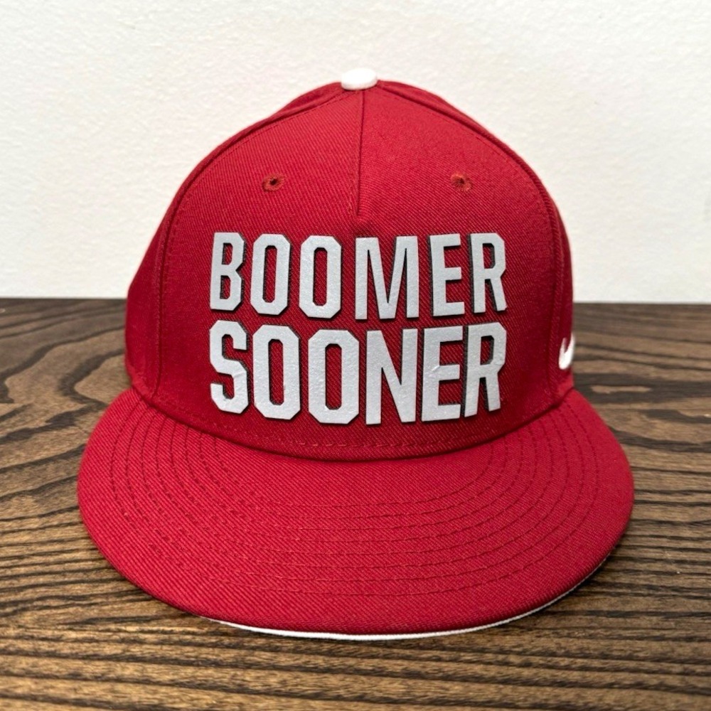Nike Oklahoma Sooners Boomer Sooner Adjustable Cap Hat Red/White One Size
